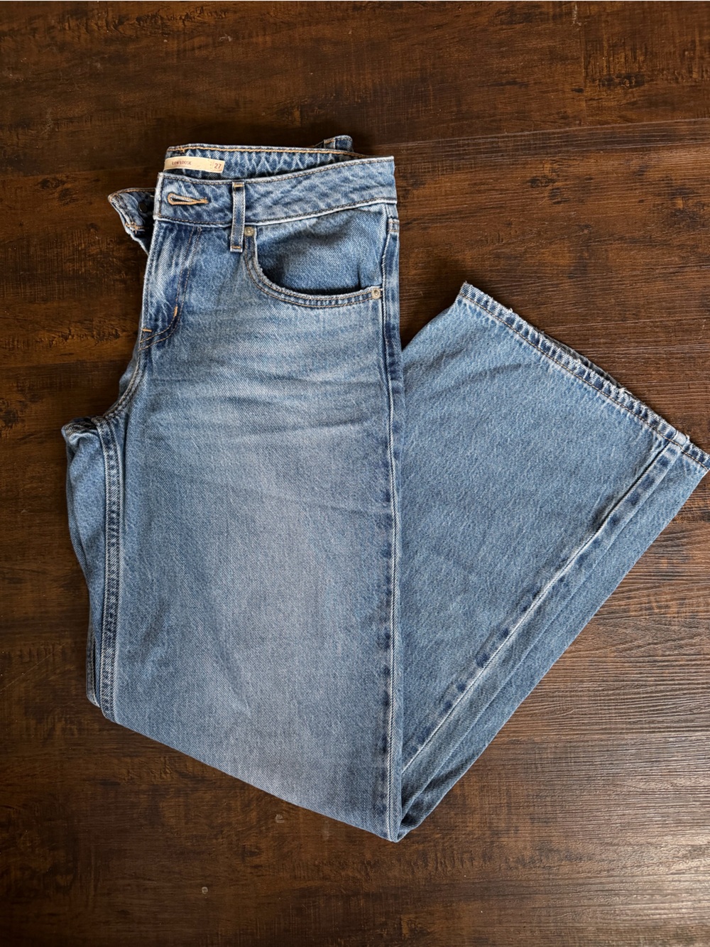 Low Loose Levi’s